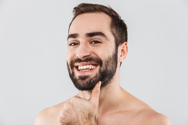 Ventajas e inconvenientes de una barba incipiente 