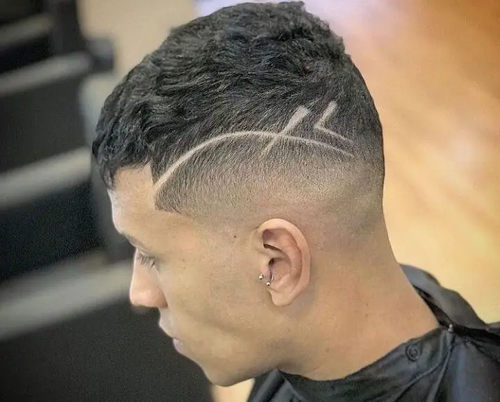 Diseños de líneas de corte de pelo cónico