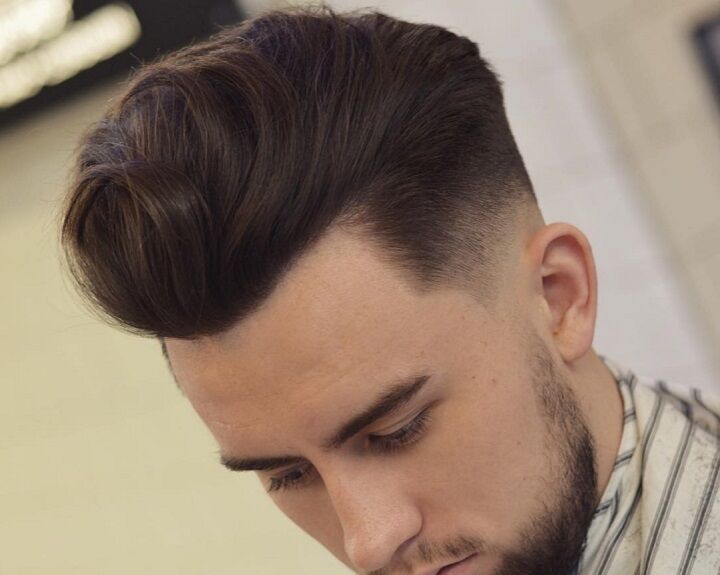 Pompadour clásico para hombre cortes de pelo clásicos