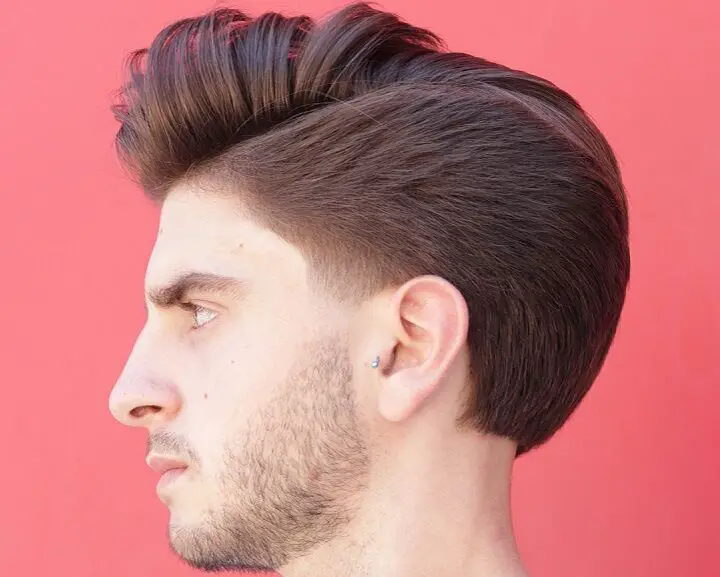Peinado lateral de los años 20 para hombres