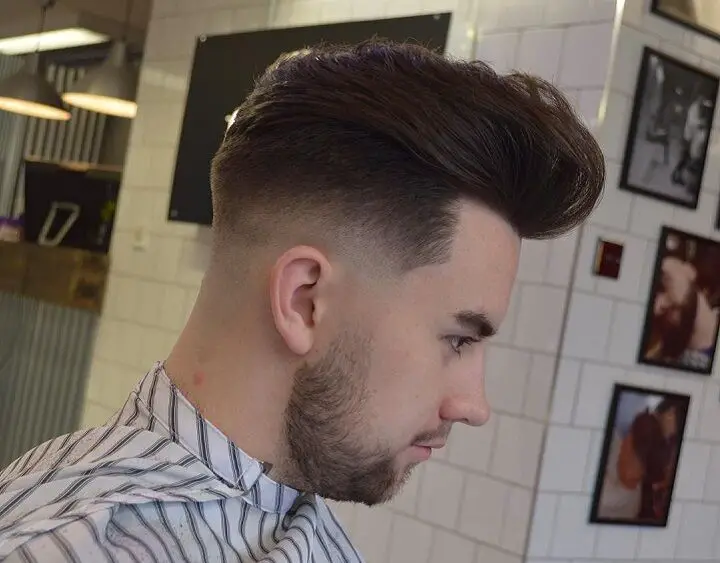 Pompadour Side 